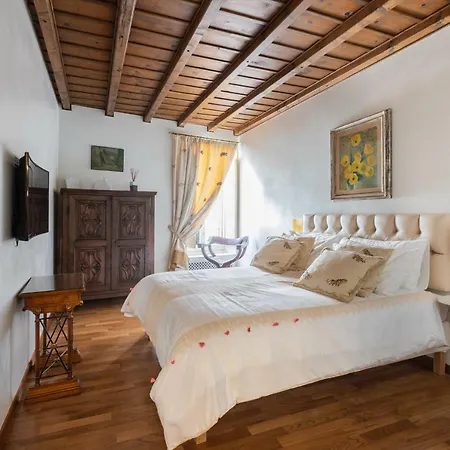アパート Spanish Steps Casa Nes ローマ
